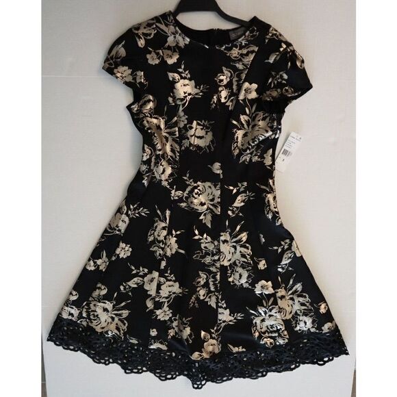 Donna Ricco Women's Sz 2 Black/Gold Tulip Sleeve Lace Hem Fit & Flare Dress - Picture 9 of 12